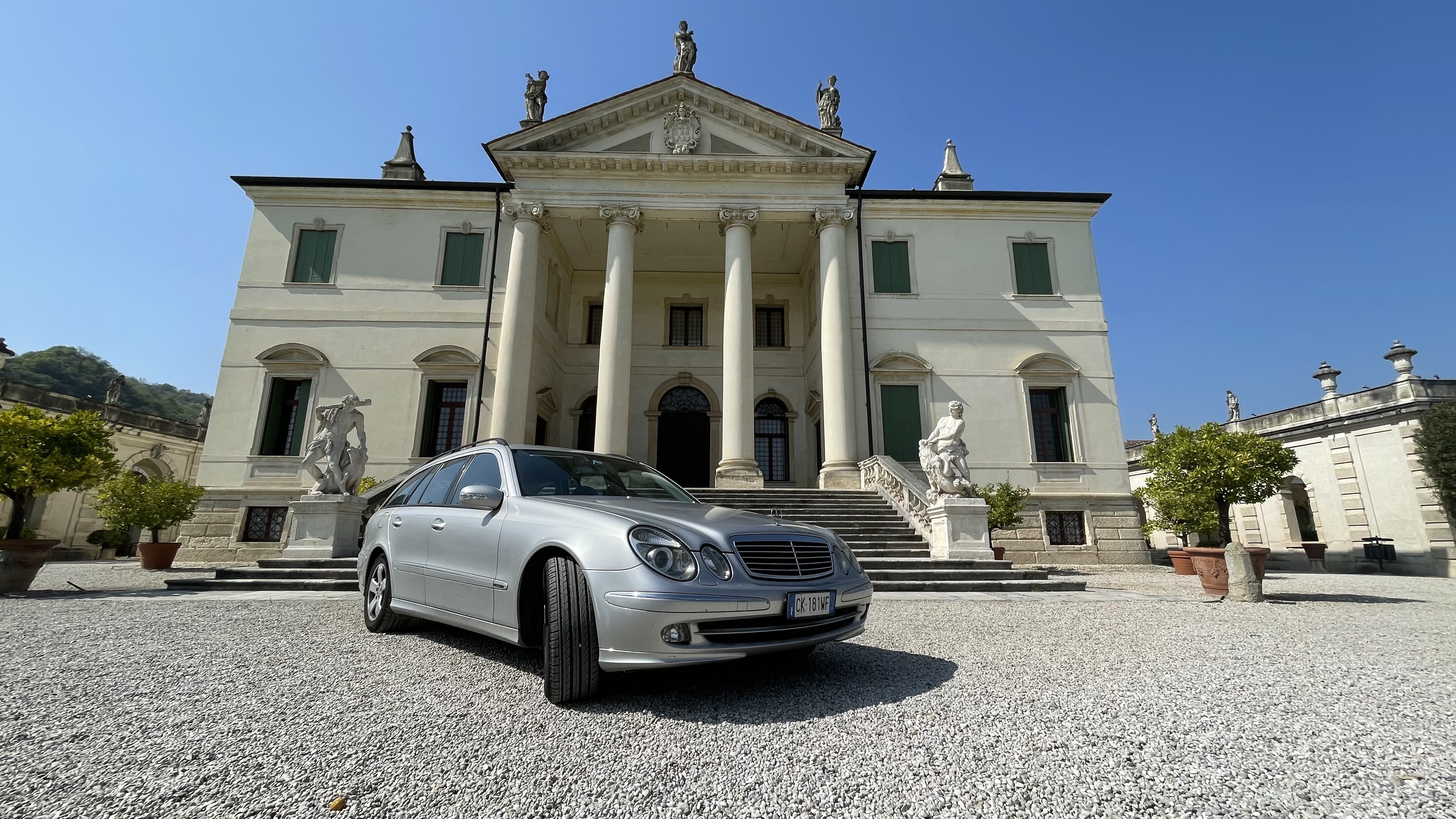 Mercedes E270